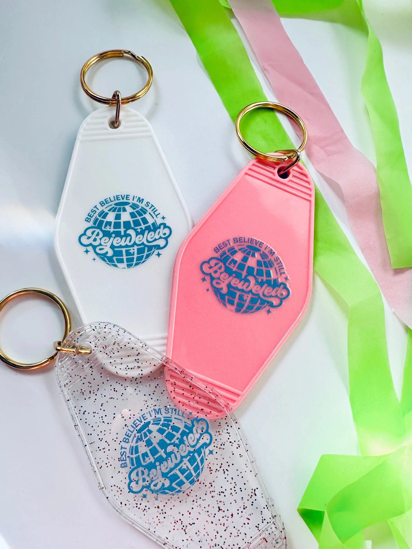 Best Believe I'm Still Bejeweled Retro Vintage Motel Keychain, Cute Retro Hotel Keychain maedaymaedaymaeday