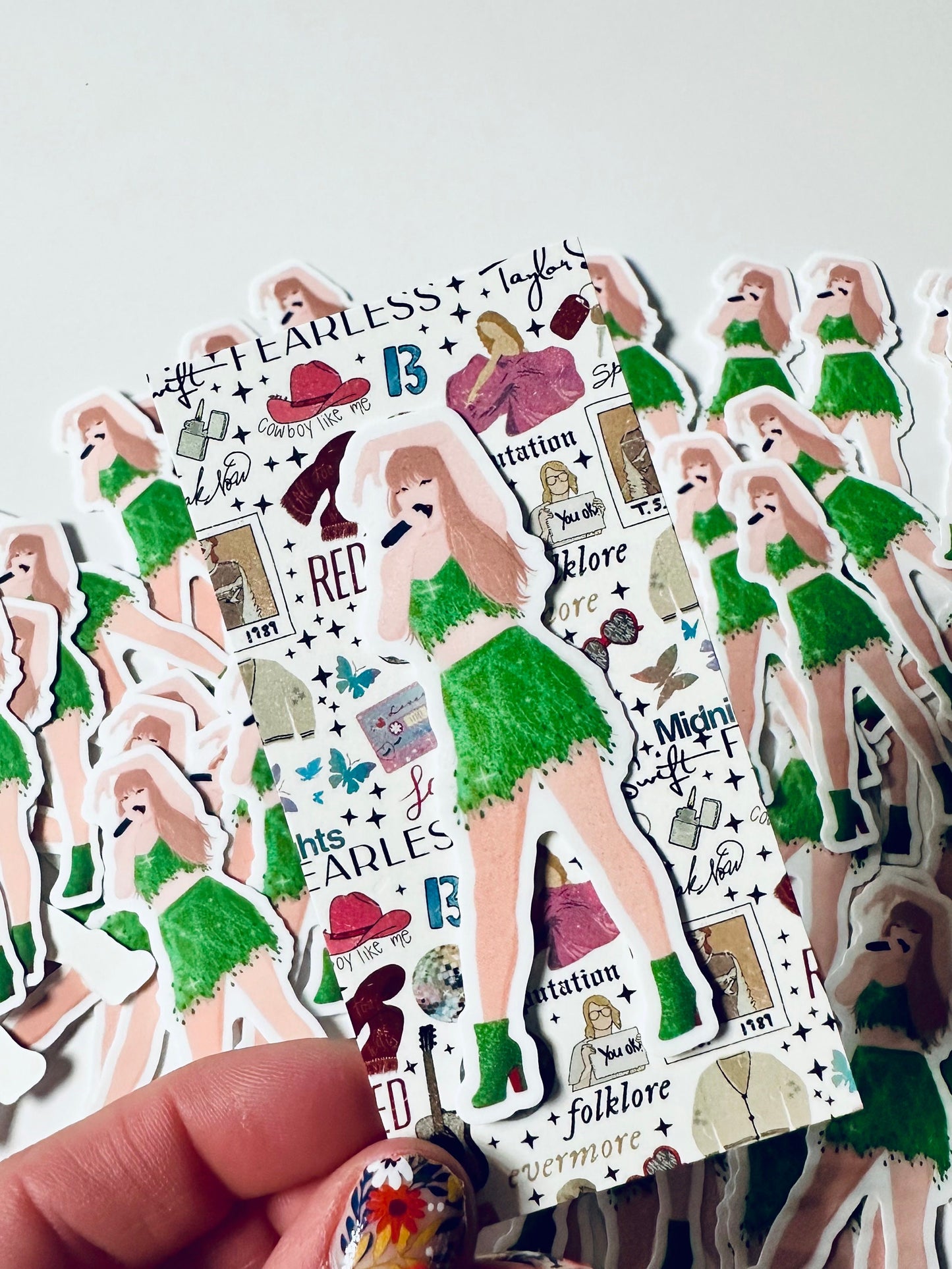 Green 1989 Eras Outfit Sticker, Shake it Off Sticker, By the Eras Outfit Sticker, Eras Outfit Sticker,Swift Inspired Vinyl Sticker, Taylors maedaymaedaymaeday
