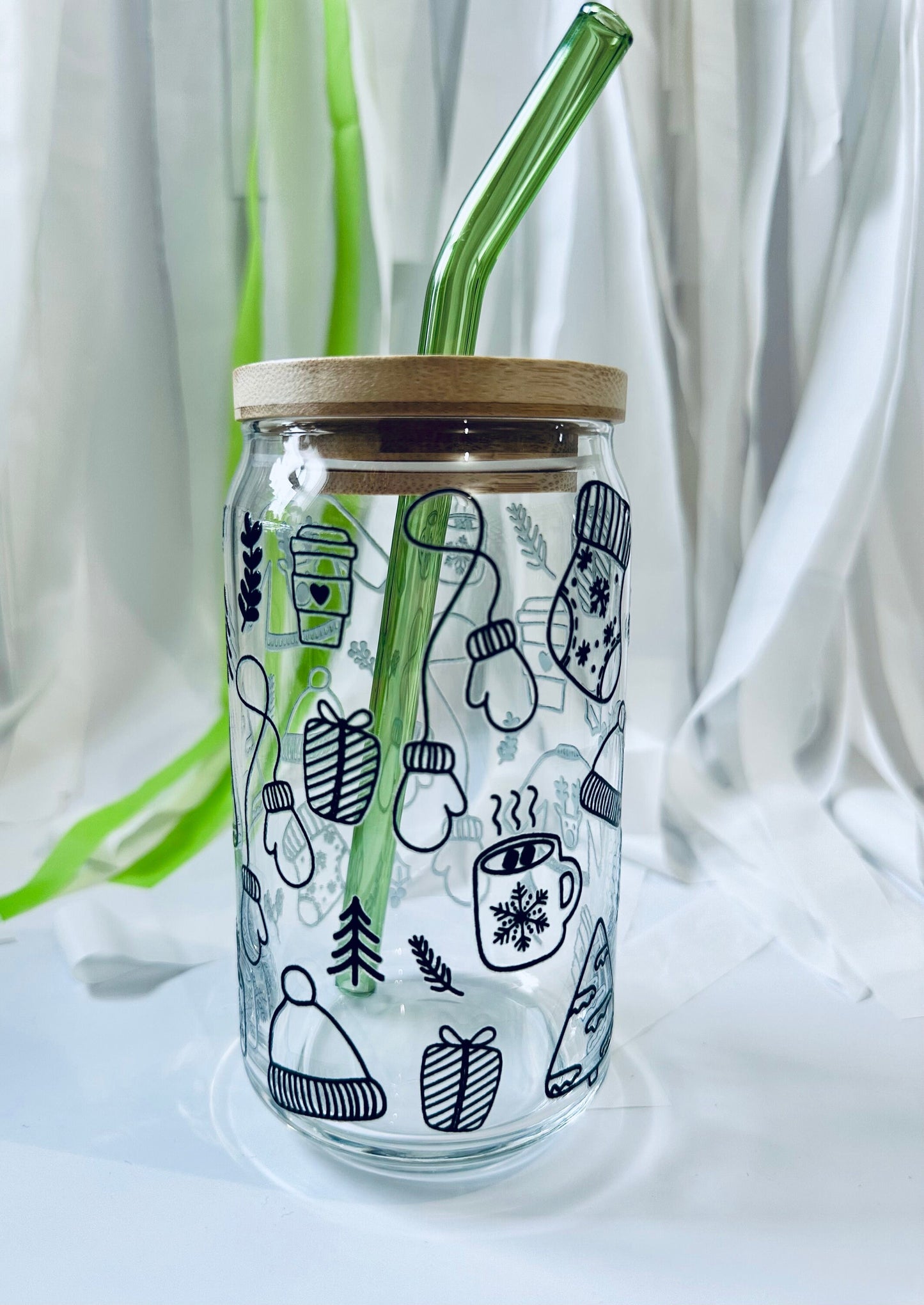 Christmas/Winter Doodle Glass Soda Can, Christmas Tree Glass Beer Can, Cold Coffee Cup, Minimalist Holiday Doodle maedaymaedaymaeday
