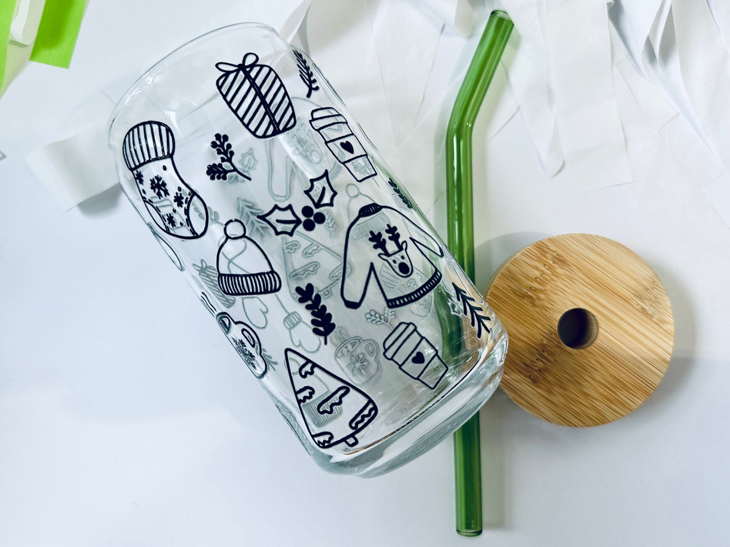 Christmas/Winter Doodle Glass Soda Can, Christmas Tree Glass Beer Can, Cold Coffee Cup, Minimalist Holiday Doodle maedaymaedaymaeday
