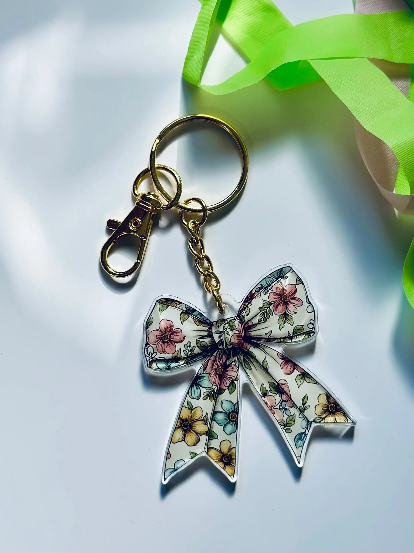 Floral, Coquette Bow Acrylic Keychain, Floral Ribbon and Bows, Dainty Trendy Keychain Aesthetic, Cute Trendy Bow Obsessed Girly Keychain maedaymaedaymaeday