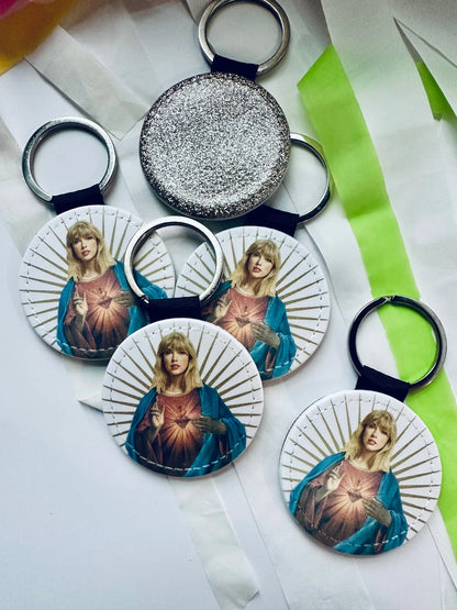 Holy Swift Gold Glitter Eras, Round Keychain maedaymaedaymaeday