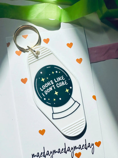 Looks Like I Dont Care, Crystal Ball Retro Vintage Motel Keychain, Mental Health Awareness Cute Retro Hotel Keychain maedaymaedaymaeday